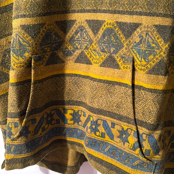 Le Château Hooded shirt - Picture 3 of 5